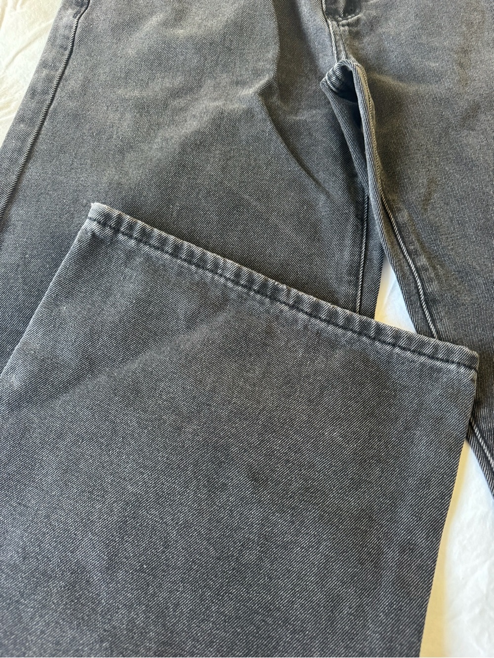 Edikted Raelynn Washed Low Rise Jeans - Black Washed - Picture 3 of 11